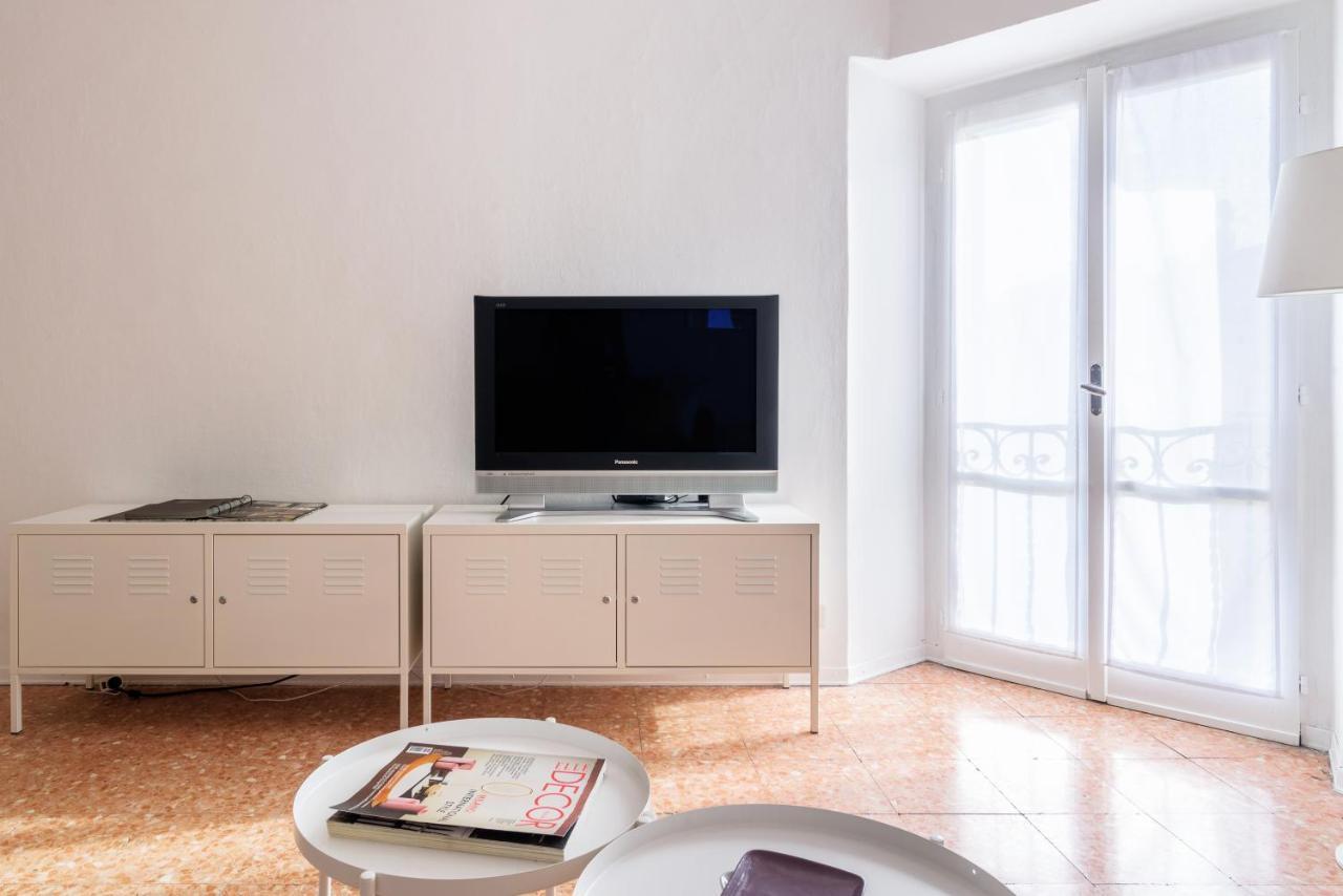Siri Master Guest Apartment Milano Exteriör bild
