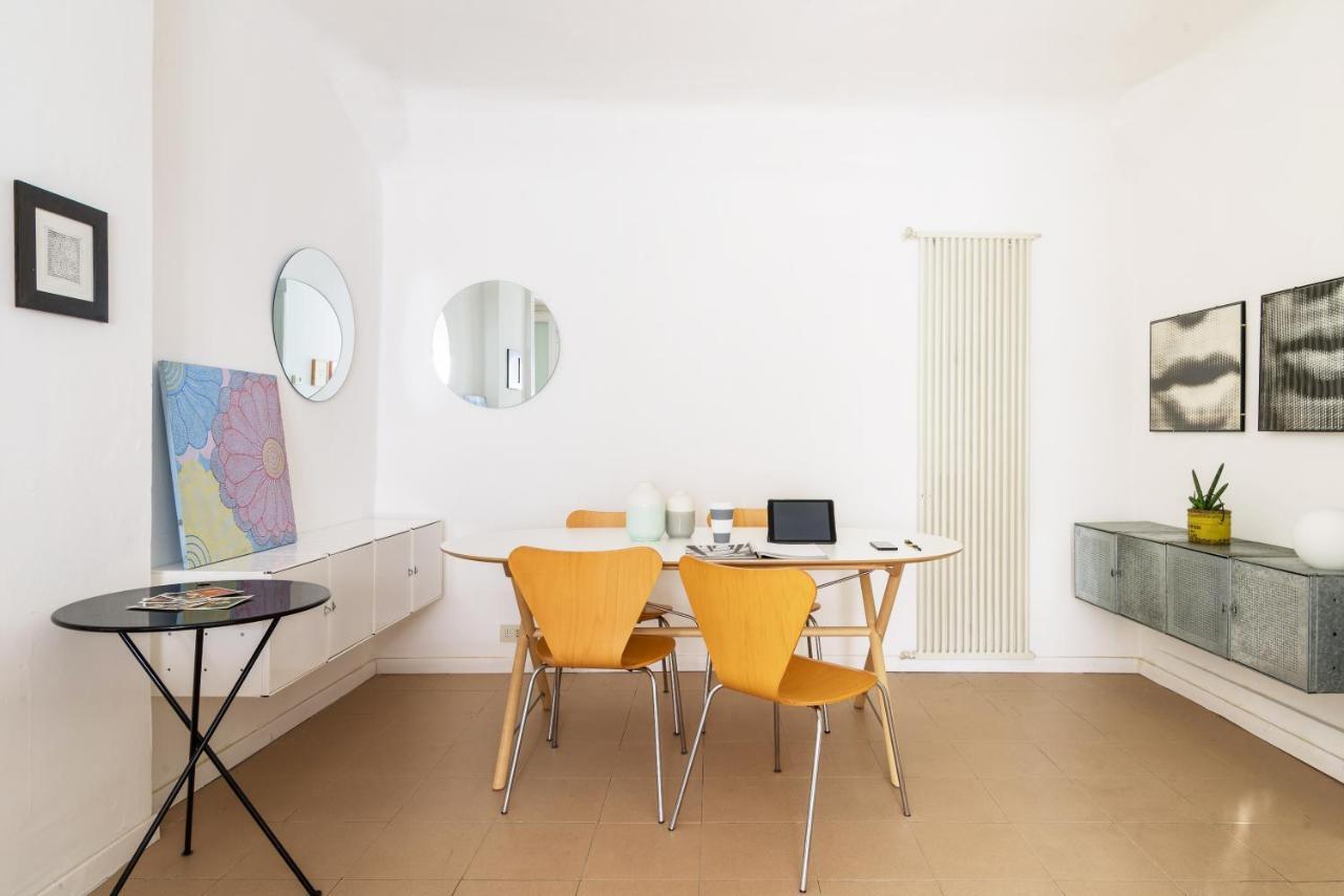 Siri Master Guest Apartment Milano Exteriör bild
